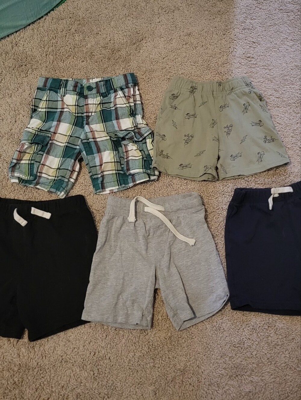 Old Navy Boys Mixed Shorts Pack - Green Plaid, Olive Print, Gray, Black, Navy
